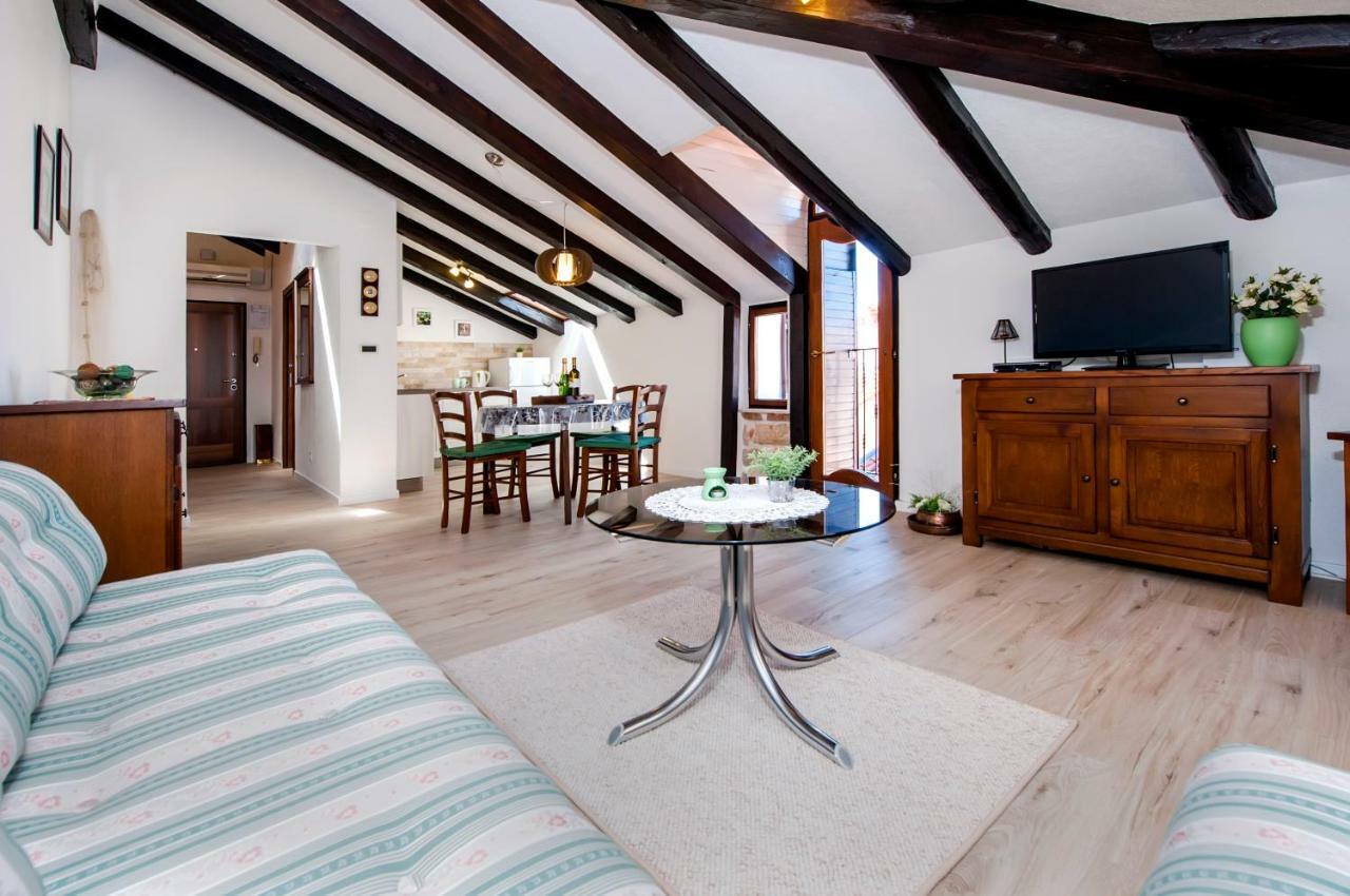 Rovigno Bella Sea View Apartment Exteriér fotografie